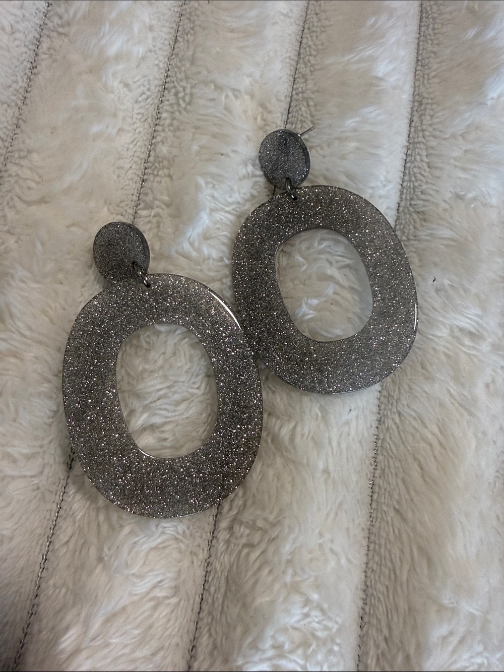 Women’s Glitter Oval Drop Earrings - Silver